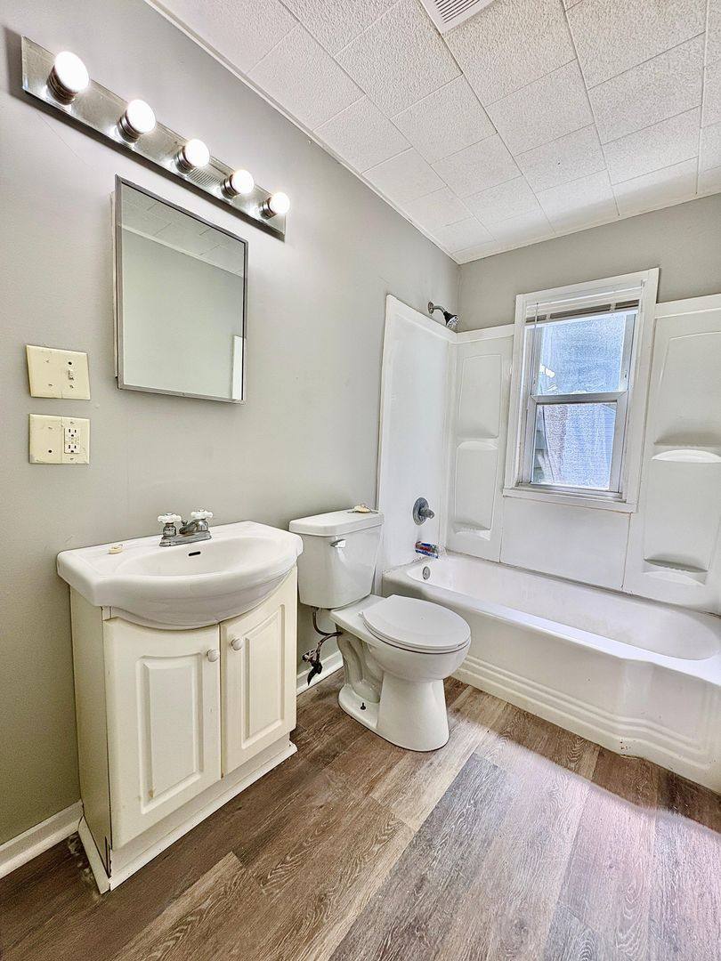 House for rent at 1513 Wilber St, South Bend, IN 46628