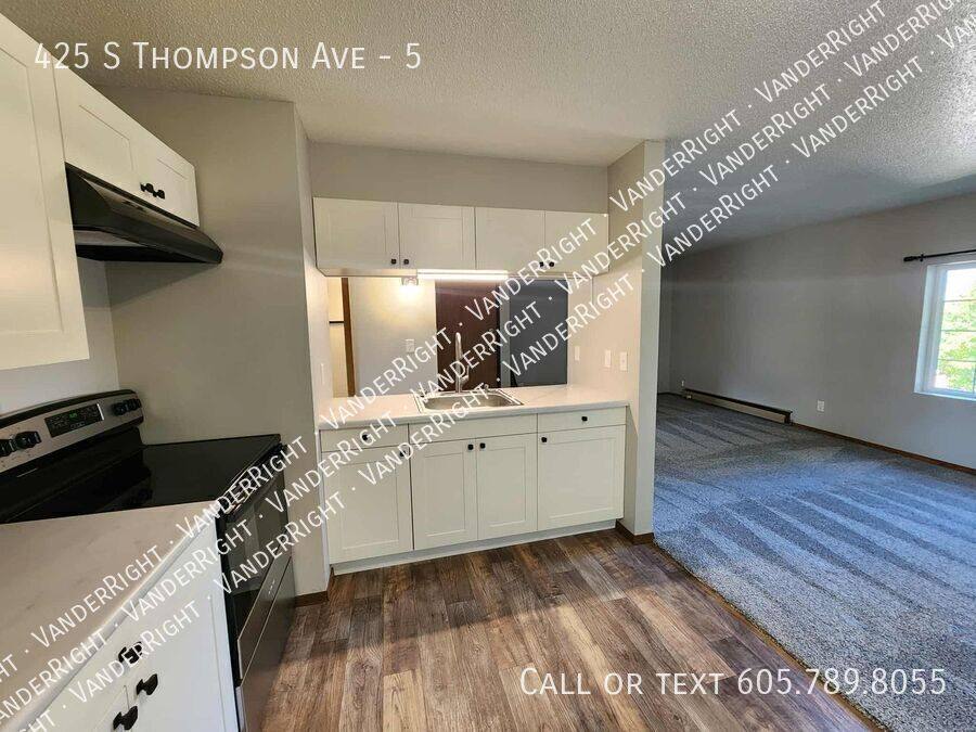 Apartment for rent at 425 S Thompson Ave #5, Sioux Falls, SD 57103