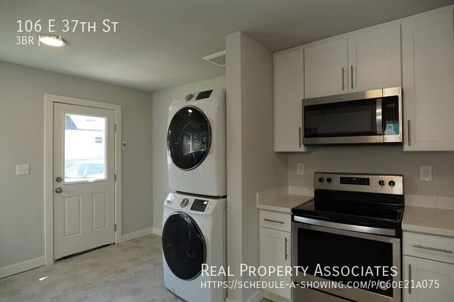 House for rent at 106 E 37th St, Tacoma, WA 98404