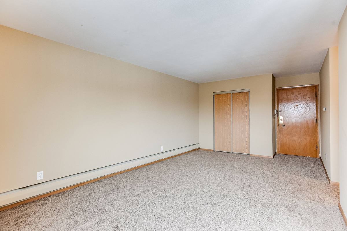 Apartment for rent at 2441 Youngman Ave, Saint Paul, MN 55116