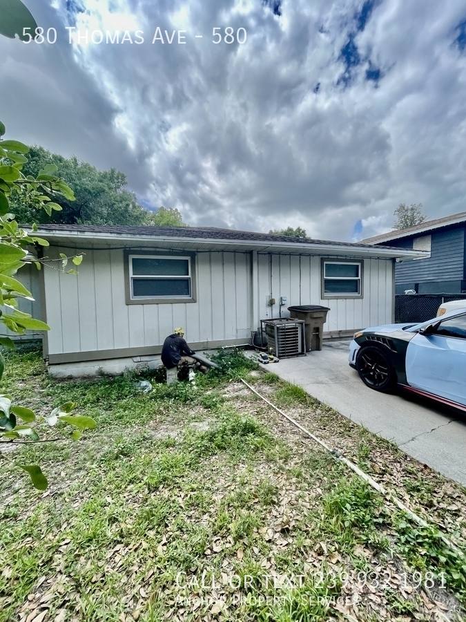Apartment for rent at 580 Thomas Ave #580, Fort Myers, FL 33905