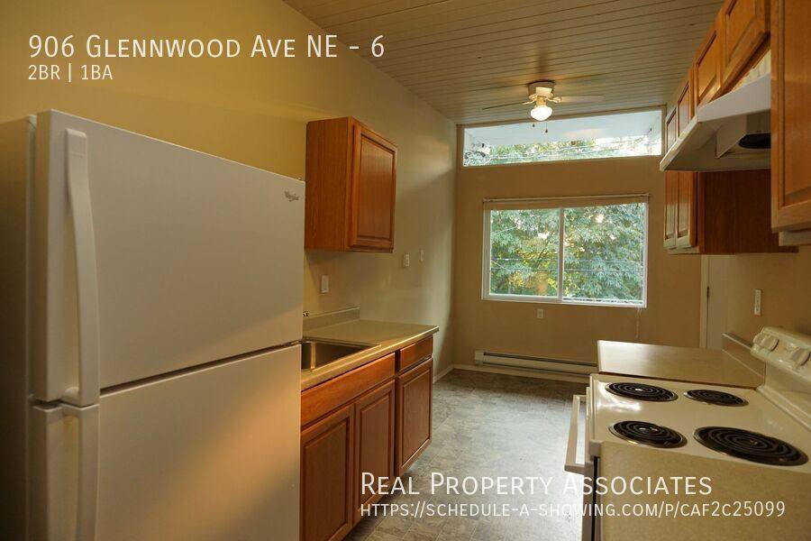 Apartment for rent at 906 Glennwood Ave NE #6, Renton, WA 98056