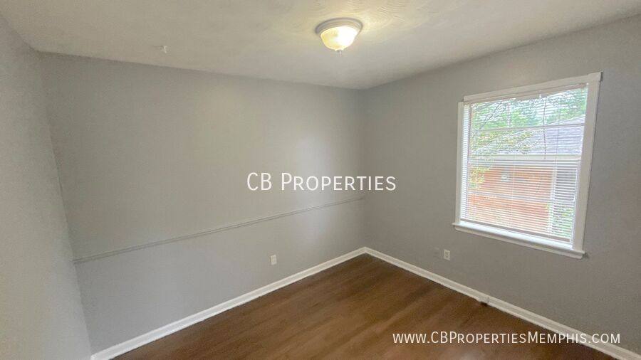 House for rent at 3338 Covington Pike, Memphis, TN 38134