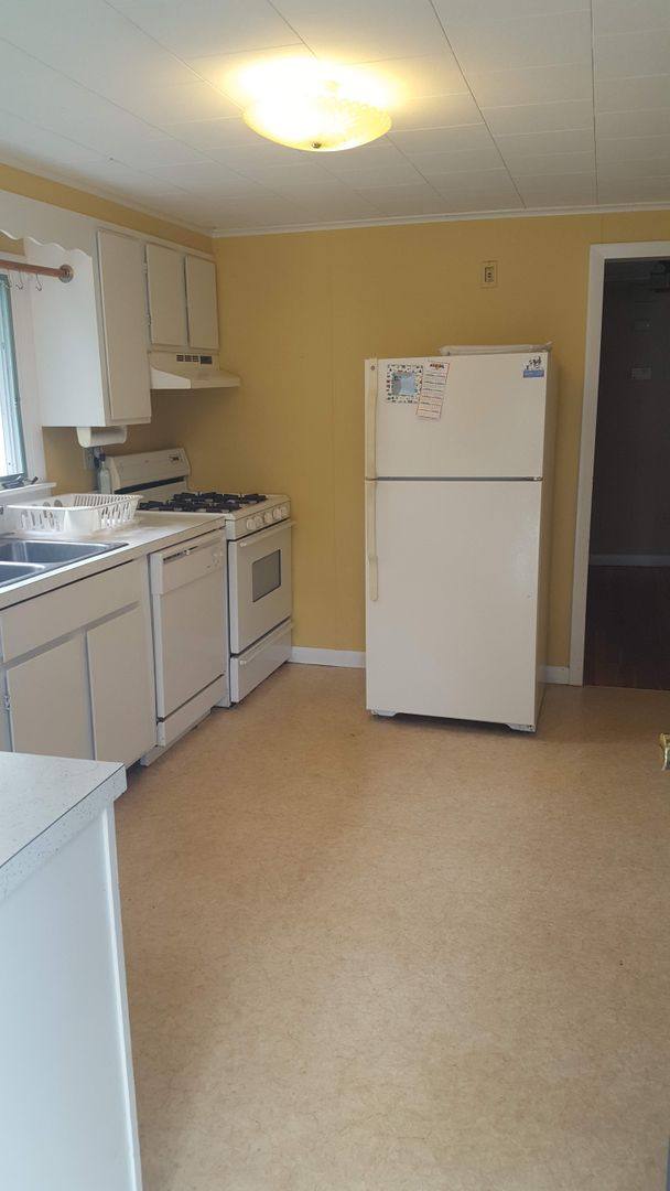 House for rent at 59 A Westboro Rd, North Grafton, MA 01536