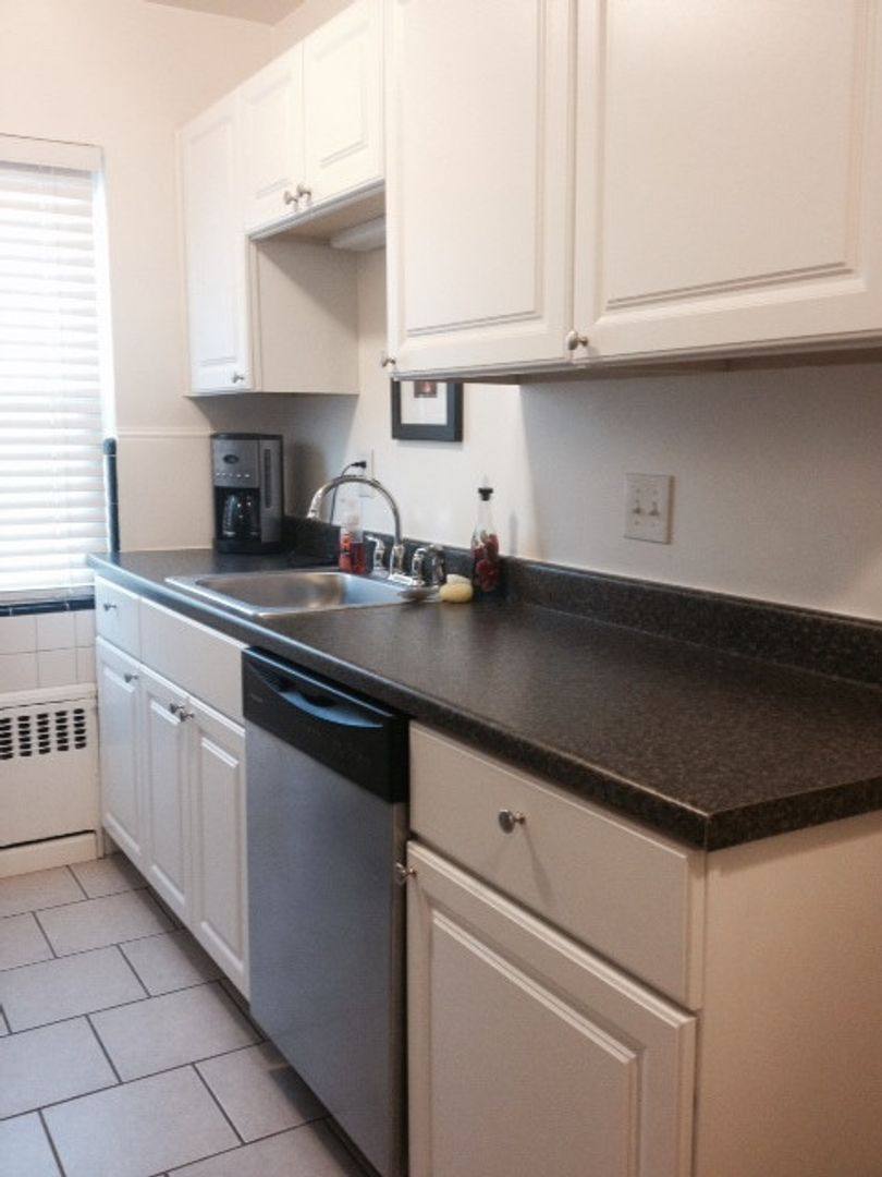 Apartment for rent at 3416 Shaw Ave, Cincinnati, OH 45208