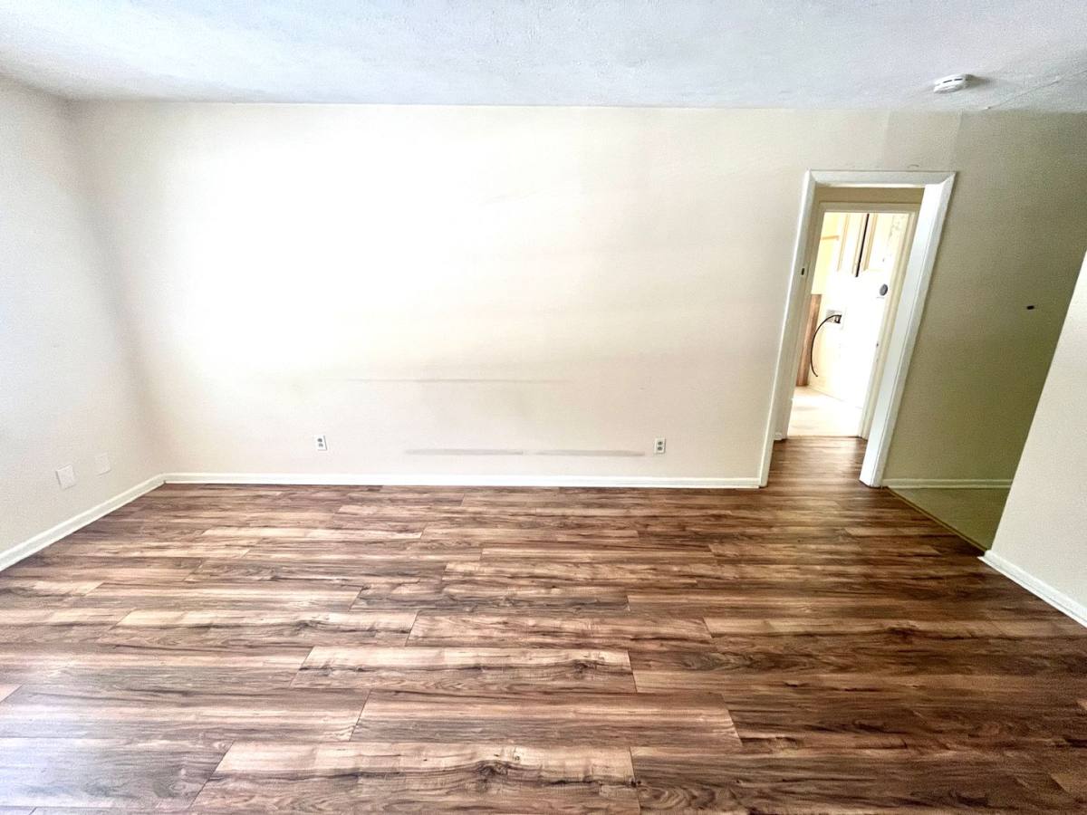 Apartment for rent at 1002 Level Creek Rd, Buford, GA 30518