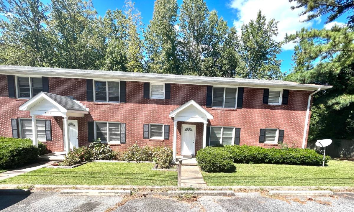 Apartment for rent at 1002 Level Creek Rd, Buford, GA 30518
