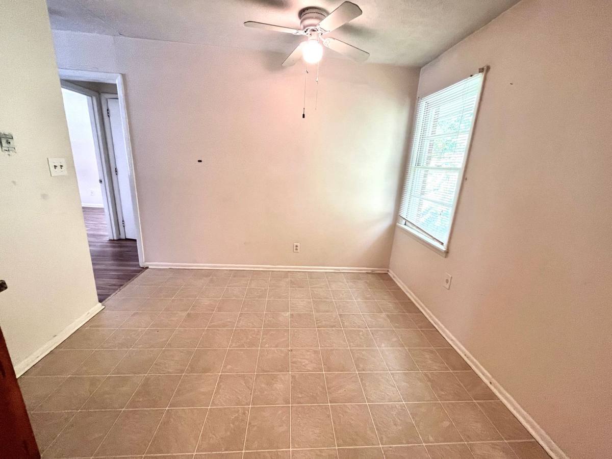 Apartment for rent at 1002 Level Creek Rd, Buford, GA 30518