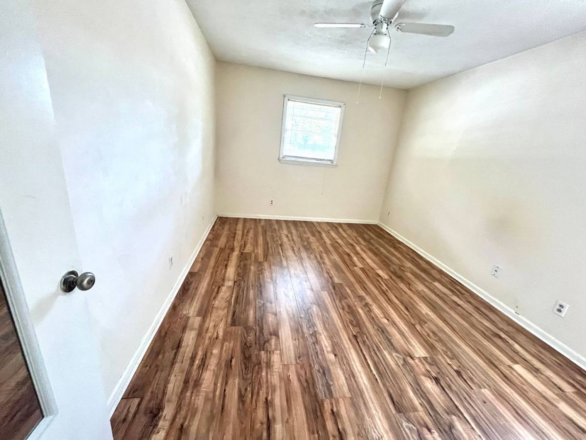 Apartment for rent at 1002 Level Creek Rd, Buford, GA 30518