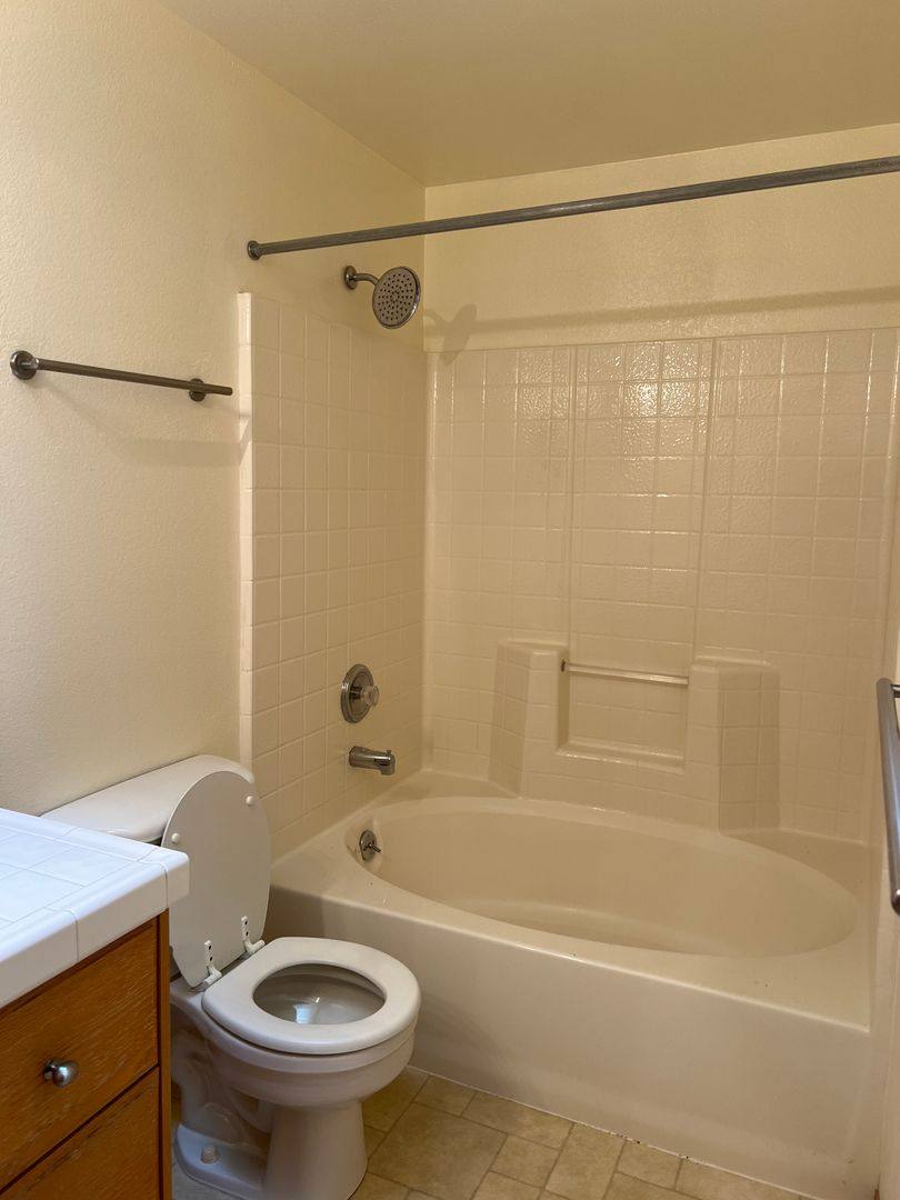 Apartment for rent at 1418 Merganser Dr, McKinleyville, CA 95519