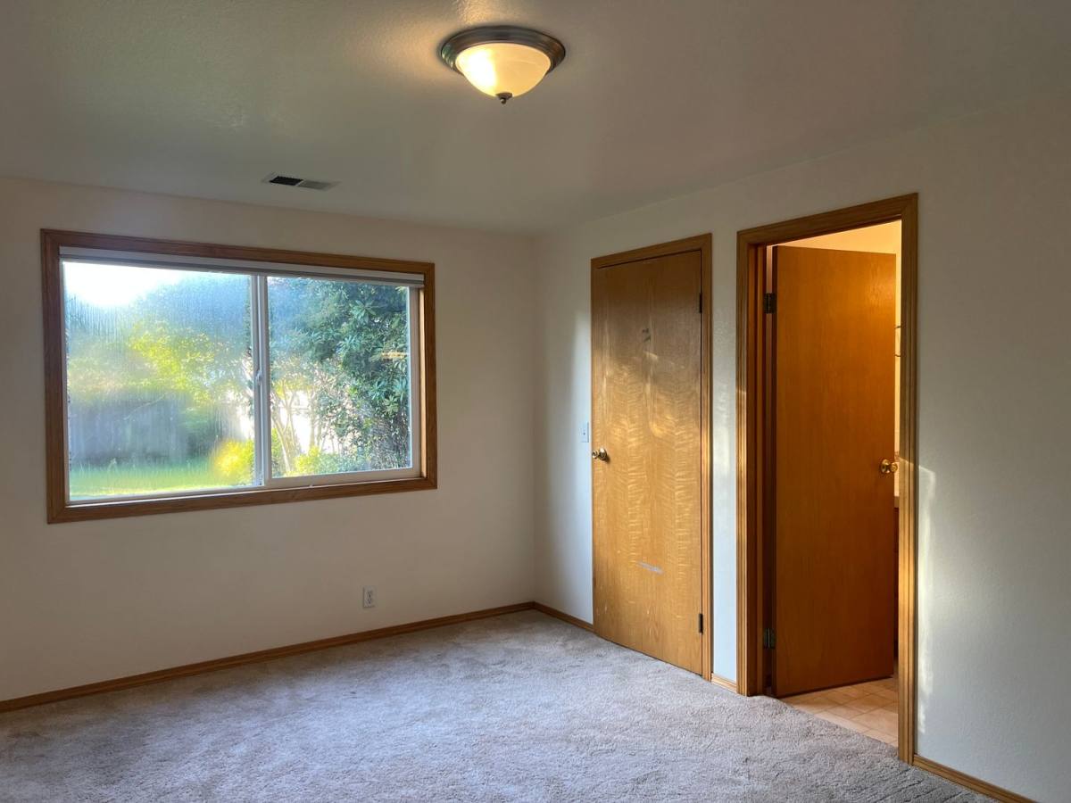 Apartment for rent at 1418 Merganser Dr, McKinleyville, CA 95519