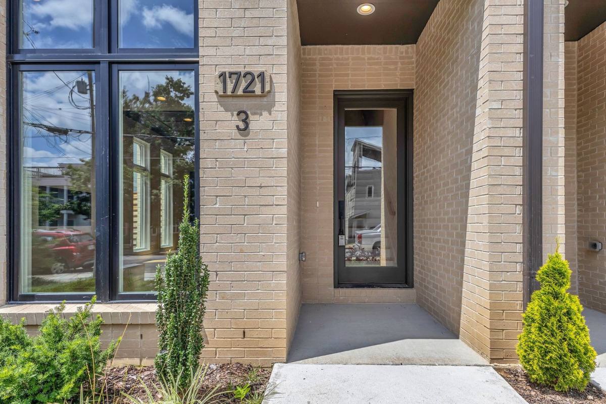 Townhouse for rent at 1721 6th Ave N, Nashville, TN 37208