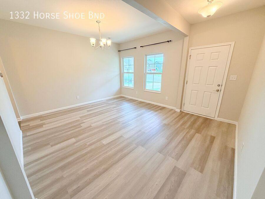 House for rent at 1332 Horse Shoe Bend, Greenwood, IN 46143