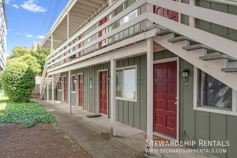 Apartment for rent at 1871 Harris Alley #14, Eugene, OR 97403