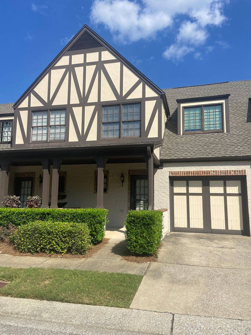 Townhouse for rent at 2526 Acton Park Lane, Birmingham, AL 35243