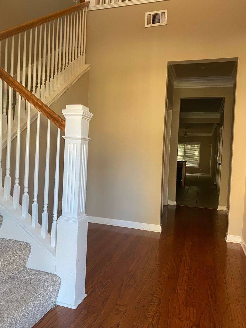 Townhouse for rent at 2526 Acton Park Lane, Birmingham, AL 35243
