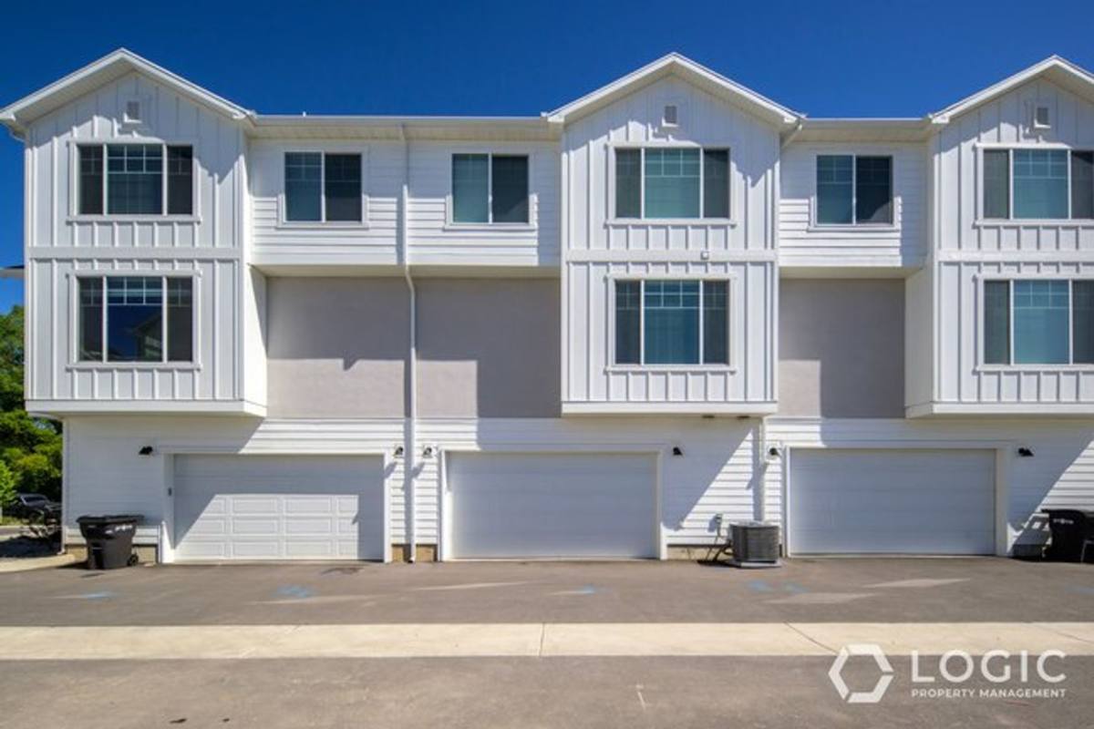 Townhouse for rent at 688 E 500 S #111, Provo, UT 84606