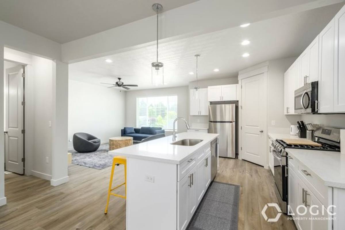 Townhouse for rent at 688 E 500 S #111, Provo, UT 84606