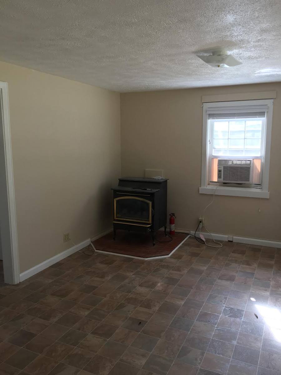 House for rent at 4568 Old Clear Creek Rd, Hendersonville, NC 28792