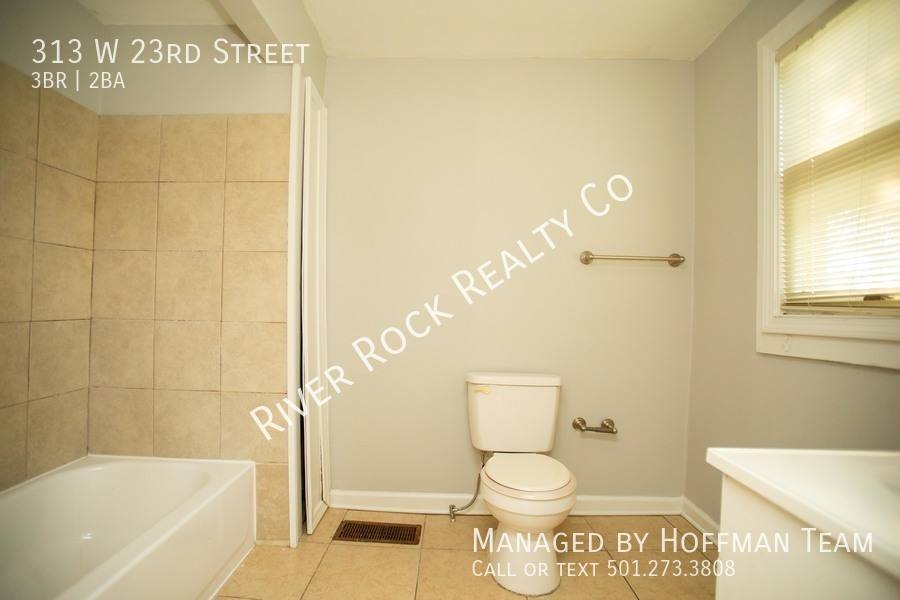 House for rent at 313 W 23rd St, Little Rock, AR 72206