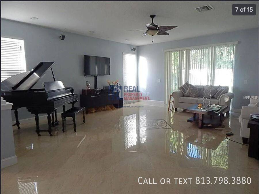 House for rent at 452 Westchester Hills Lane, Valrico, FL 33594