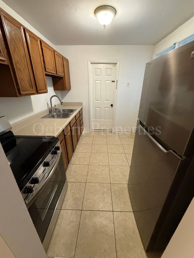 Apartment for rent at 245 Corona St, Winston Salem, NC 27103