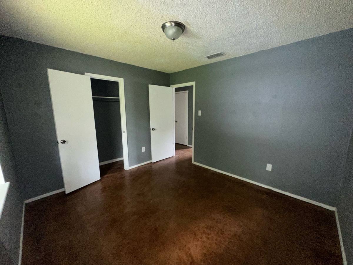 Townhouse for rent at 12122 Michael St, Tyler, TX 75706