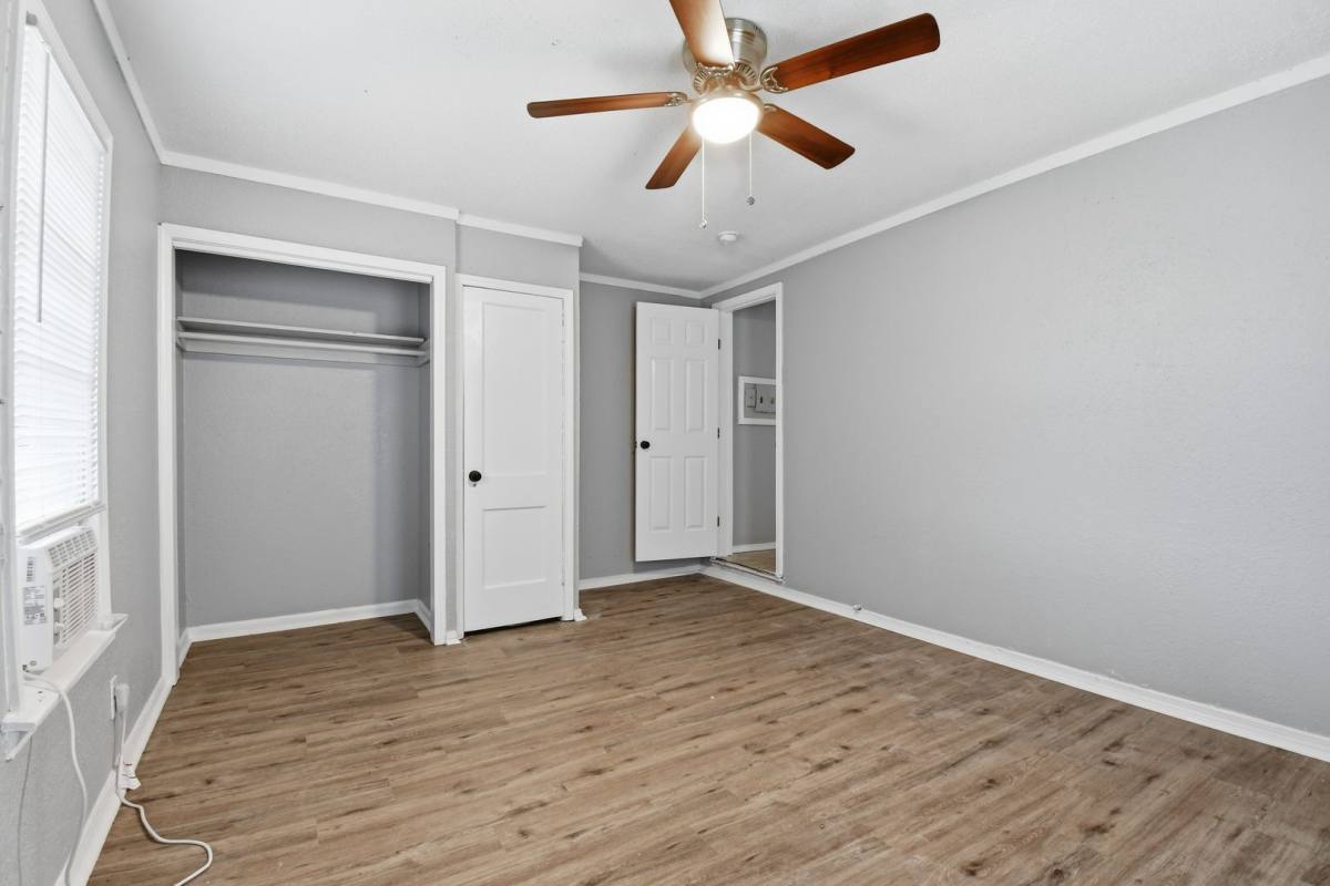 House for rent at 3912 E Admiral Court, Tulsa, OK 74115