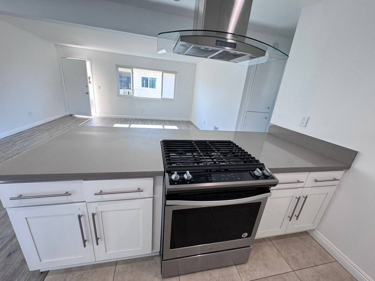 Apartment for rent at 1808 Mackay Lane, Redondo Beach, CA 90278