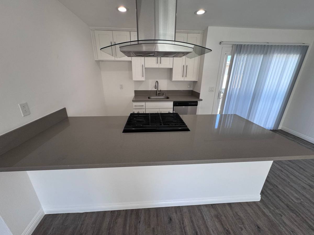 Apartment for rent at 1808 Mackay Lane, Redondo Beach, CA 90278