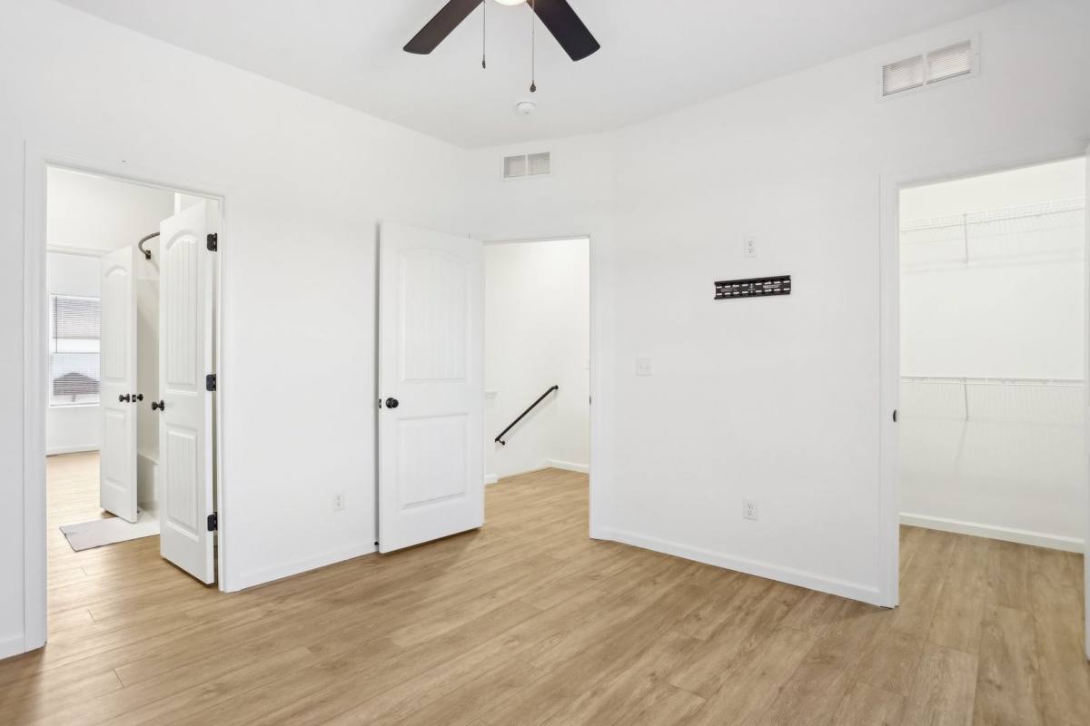 Townhouse for rent at 1302 Parkview Dr, Wright City, MO 63390