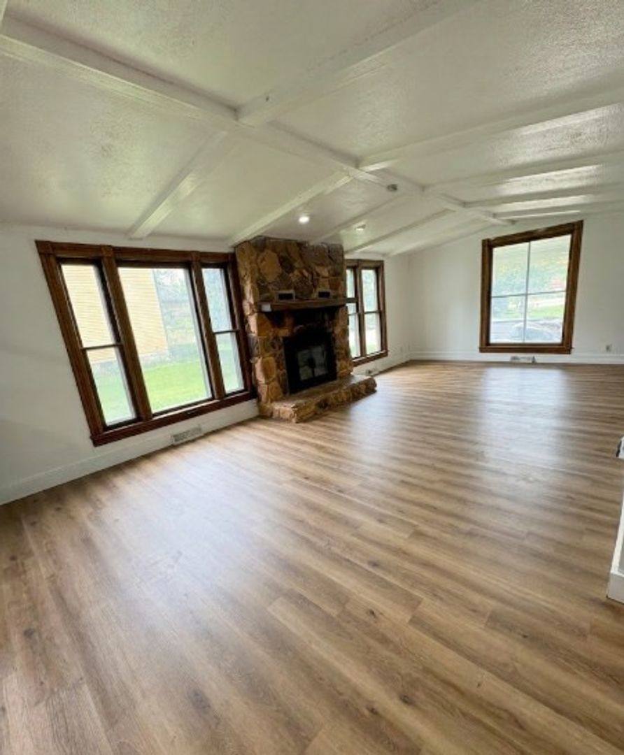 House for rent at 1204 Bluff St, Cedar Falls, IA 50613
