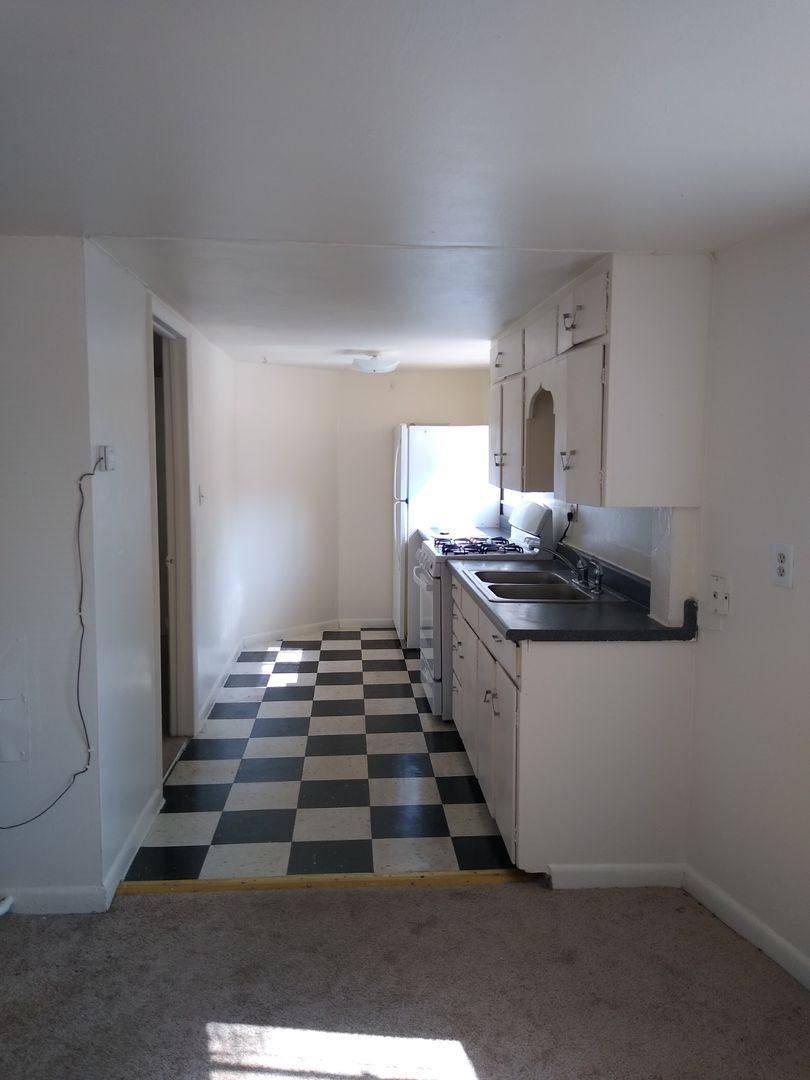 Apartment for rent at 612 High St #6, Manitou Springs, CO 80829