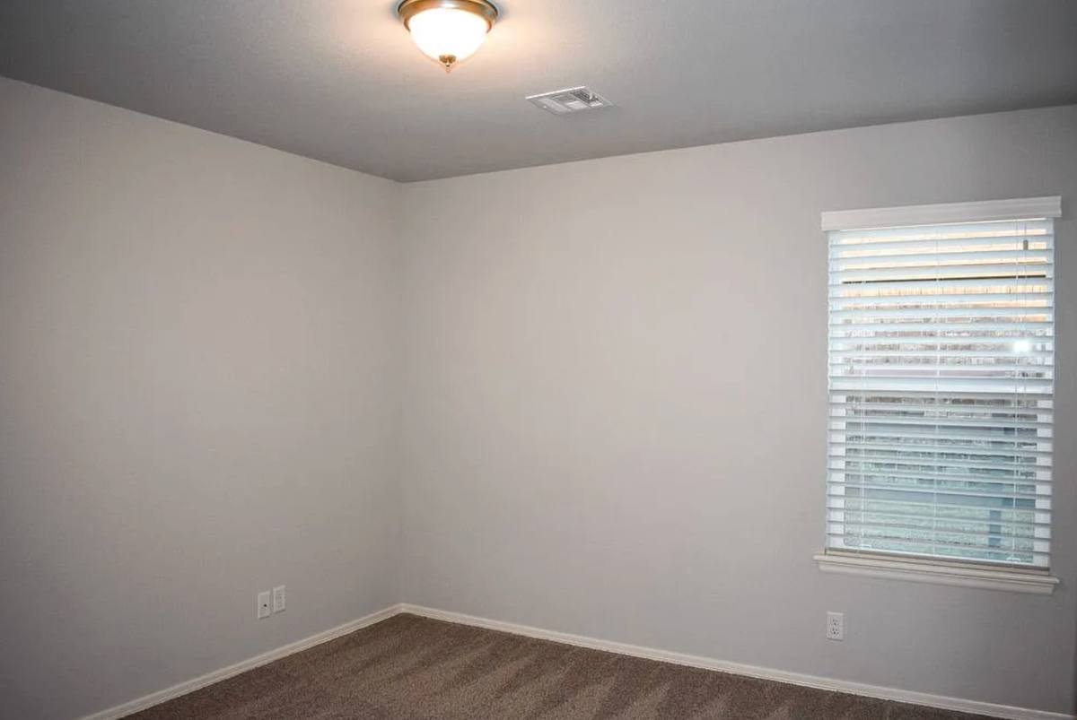 House for rent at 7218 S Laurel Place, Broken Arrow, OK 74011
