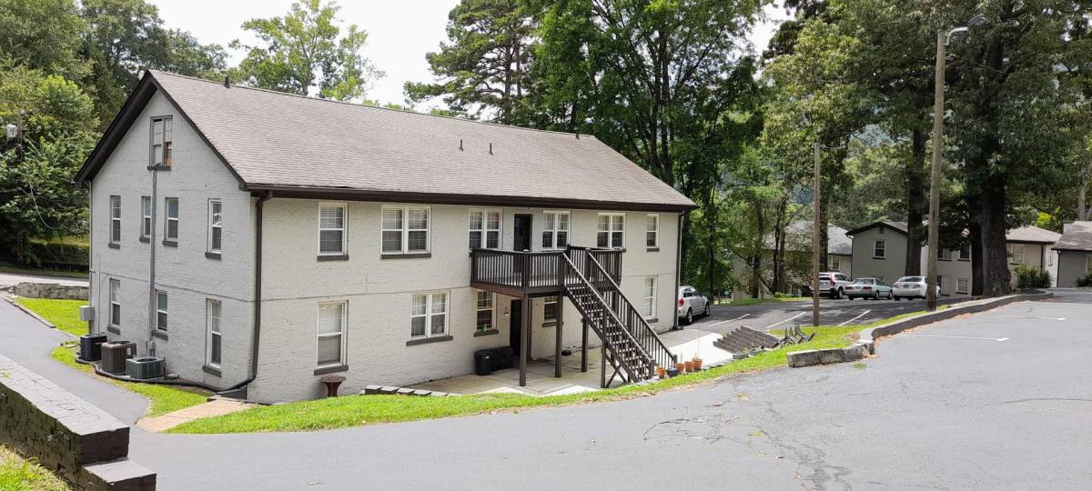 Apartment for rent at 1209 W 50th St, Chattanooga, TN 37409