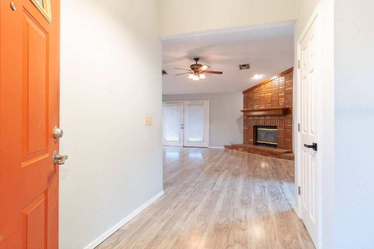 House for rent at 10501 NW 45th St, Yukon, OK 73099