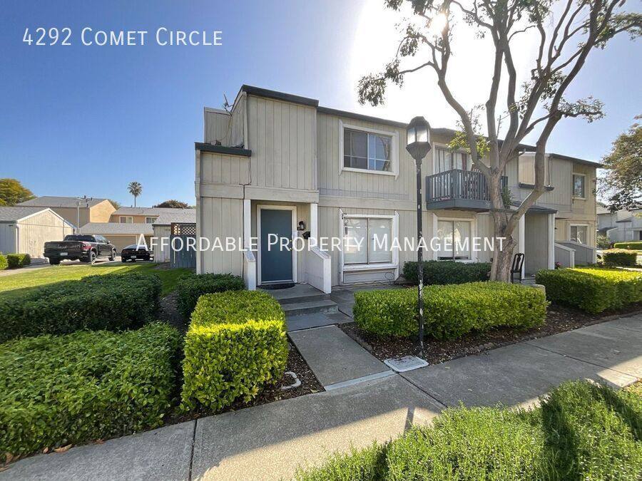 Townhouse for rent at 4292 Comet Circle, Union City, CA 94587