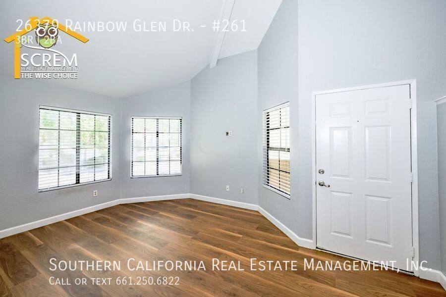 Townhouse for rent at 26379 Rainbow Glen Dr #261, Newhall, CA 91321
