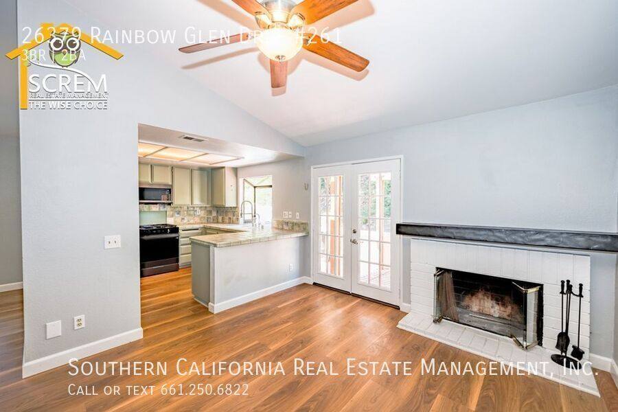 Townhouse for rent at 26379 Rainbow Glen Dr #261, Newhall, CA 91321