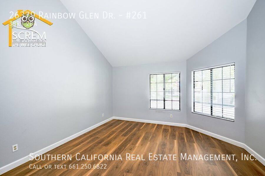 Townhouse for rent at 26379 Rainbow Glen Dr #261, Newhall, CA 91321