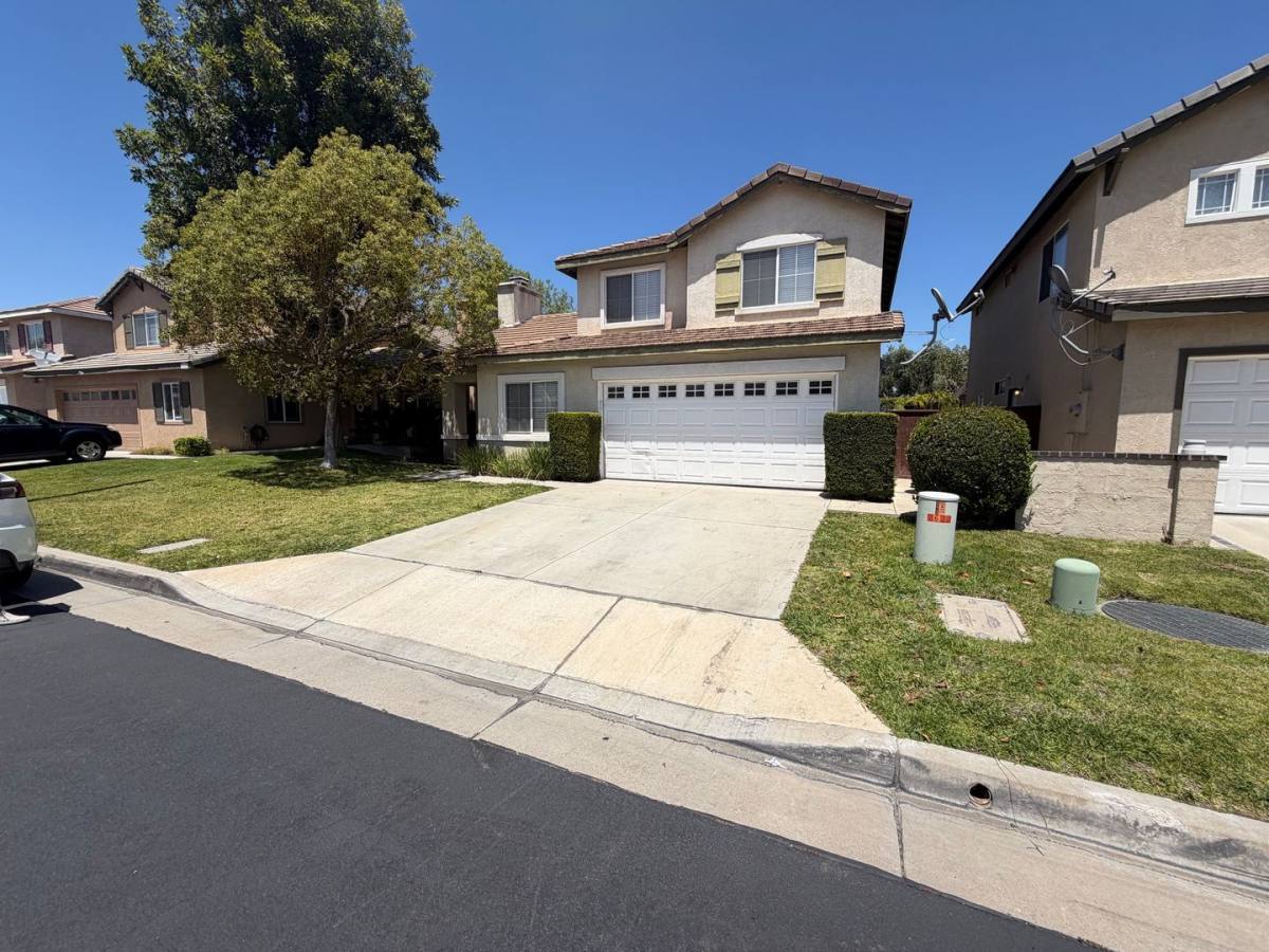 House for rent at 7622 Canberra Way, Torrance, CA 90508