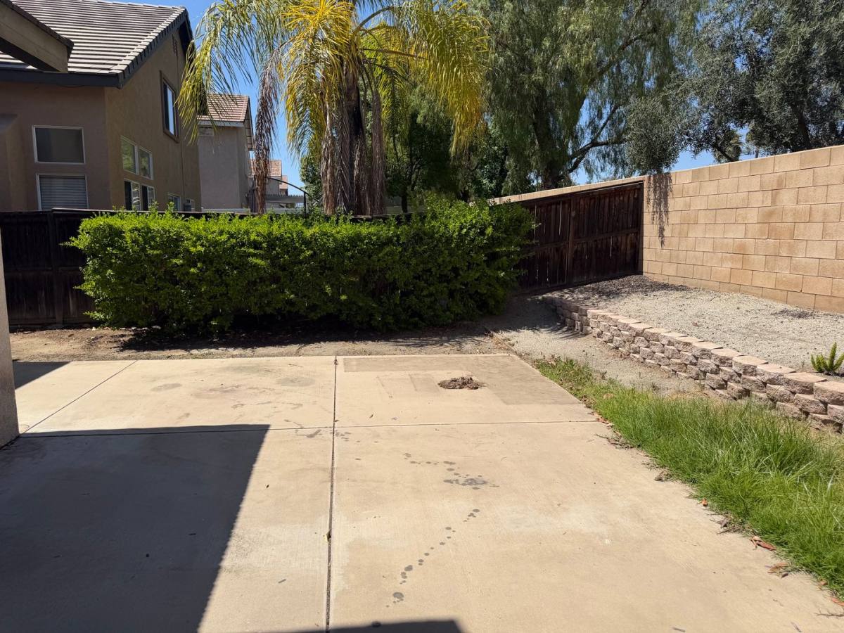 House for rent at 7622 Canberra Way, Torrance, CA 90508