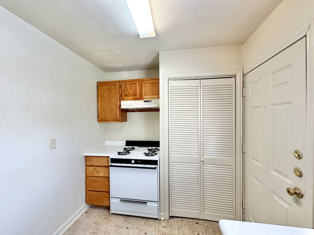 Townhouse for rent at 1102 1104 Williamson Dr, Killeen, TX 76541