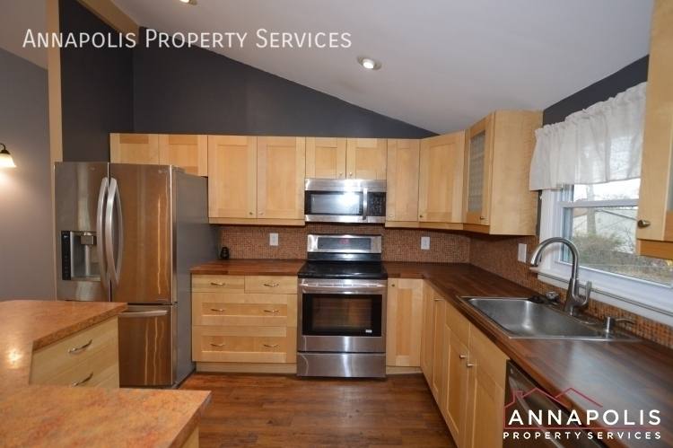 House for rent at 1066 Broadview Dr, Annapolis, MD 21409