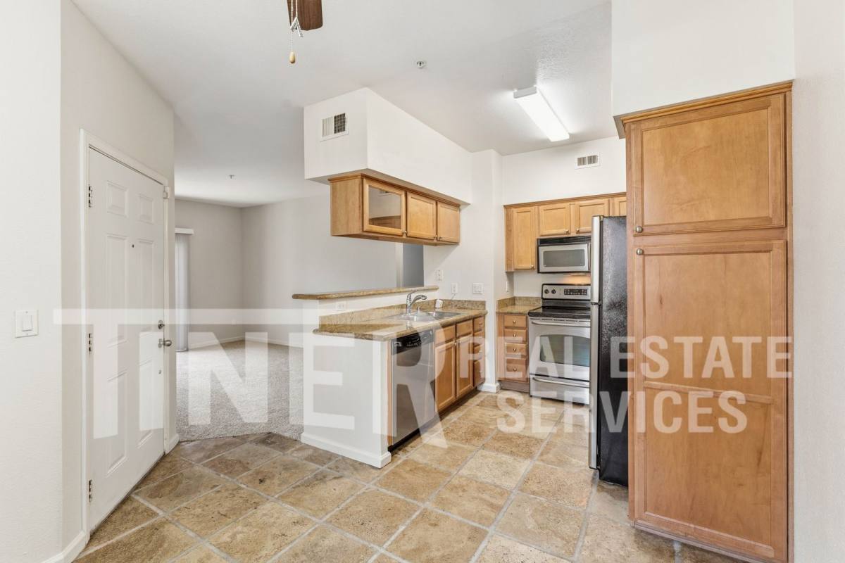 Apartment for rent at 885 Halidon Way #1113, Folsom, CA 95630