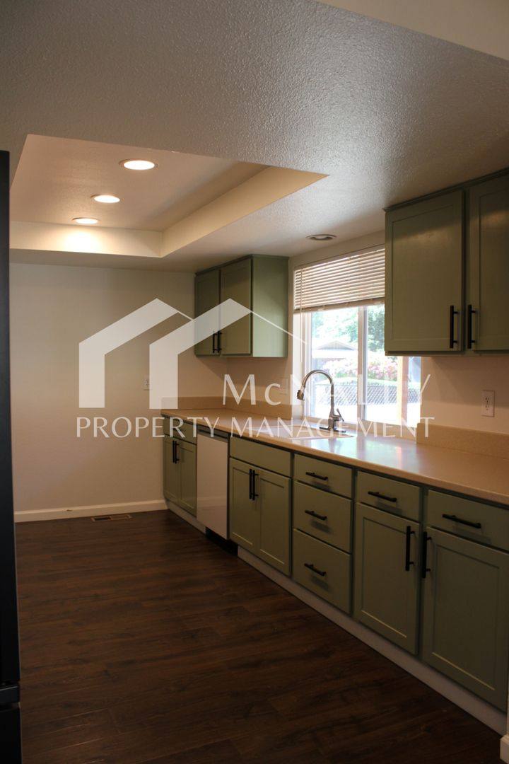 House for rent at 5603 64th St Court NW, Gig Harbor, WA 98335