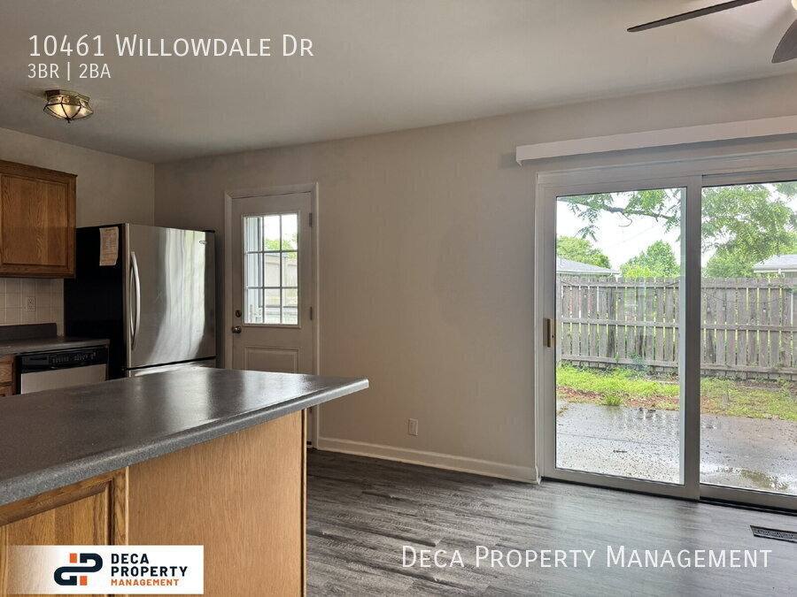 Apartment for rent at 10461 Willowdale Dr, Saint Louis, MO 63146