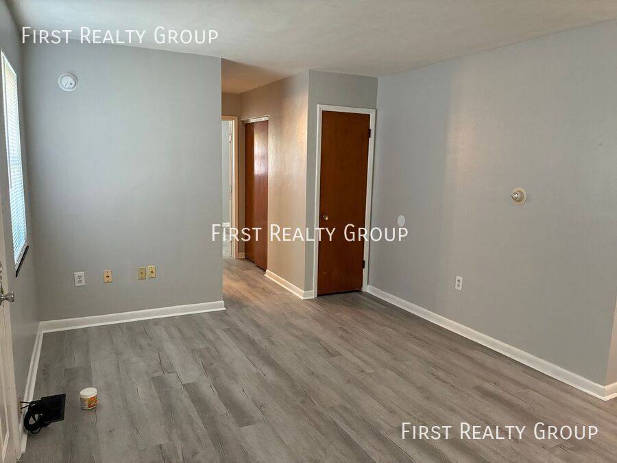 Apartment for rent at 11 S Sperling Ave #A, Dayton, OH 45403
