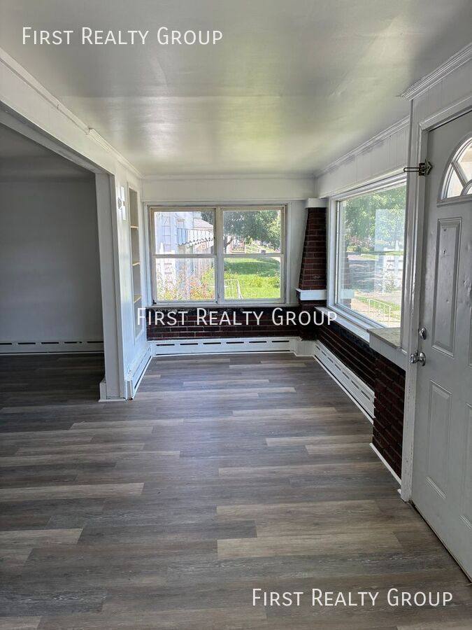 Apartment for rent at 908 Washington Ave #A, Piqua, OH 45356