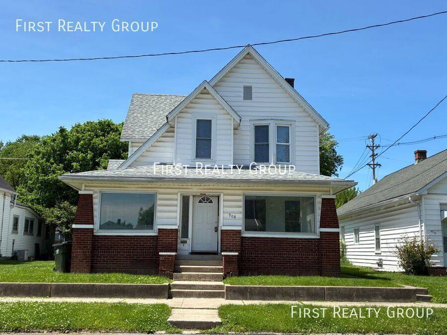 Apartment for rent at 908 Washington Ave #A, Piqua, OH 45356